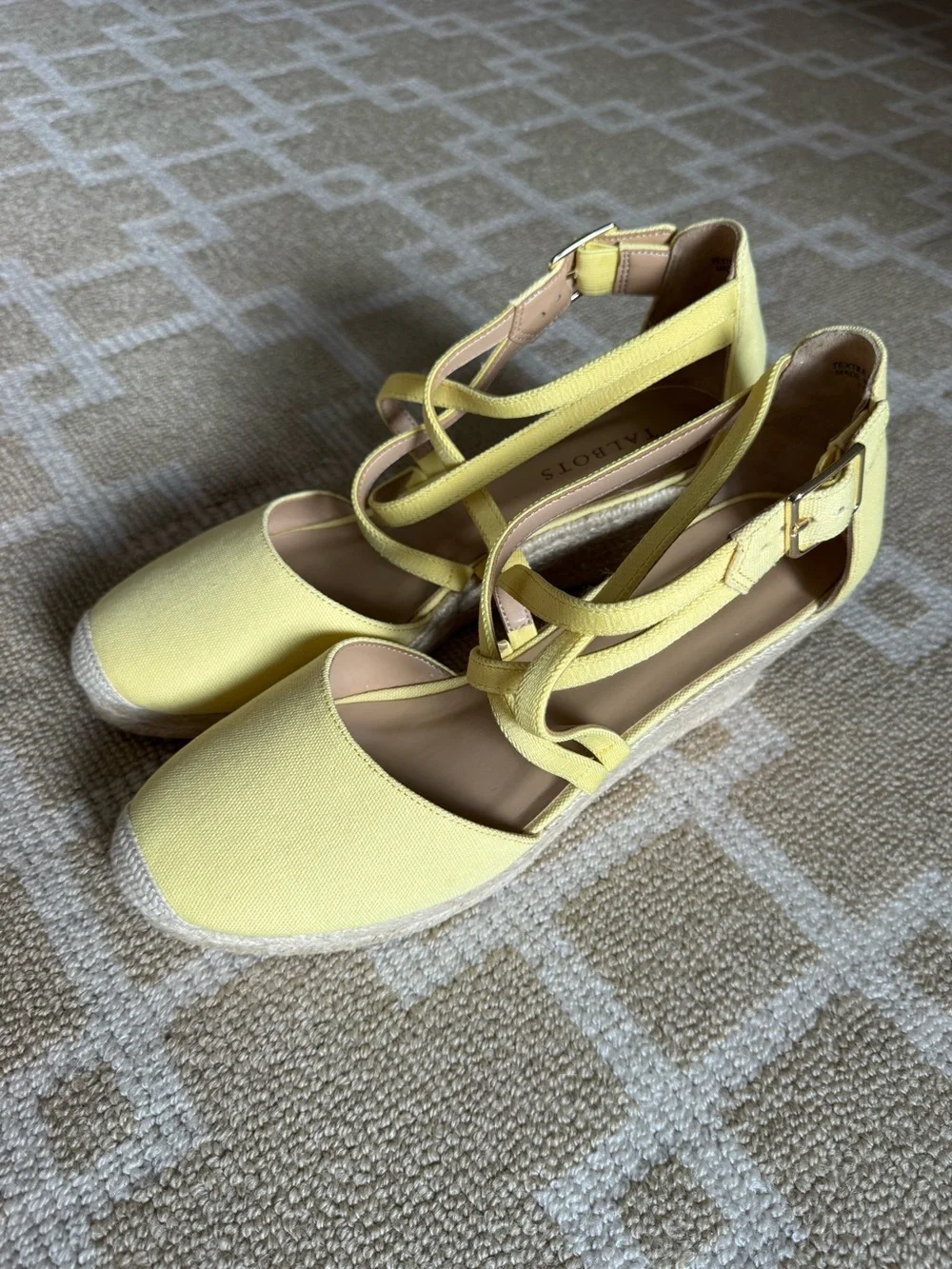 Talbots Lyndsay Strappy Espadrille Wedge Sandals Lemon Chiffon Yellow 9.5